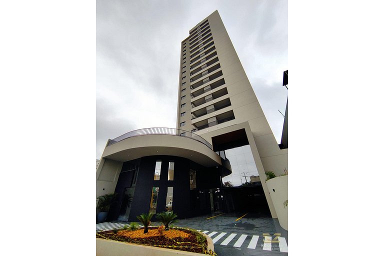 Apt com dois quartos no centro de Foz do Iguaçu