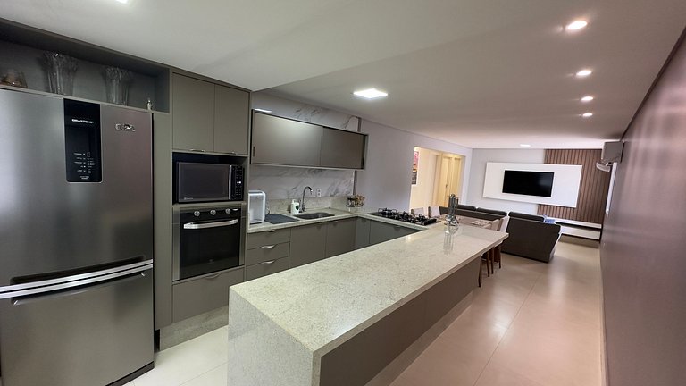 Casa com área Gourmet e confortável