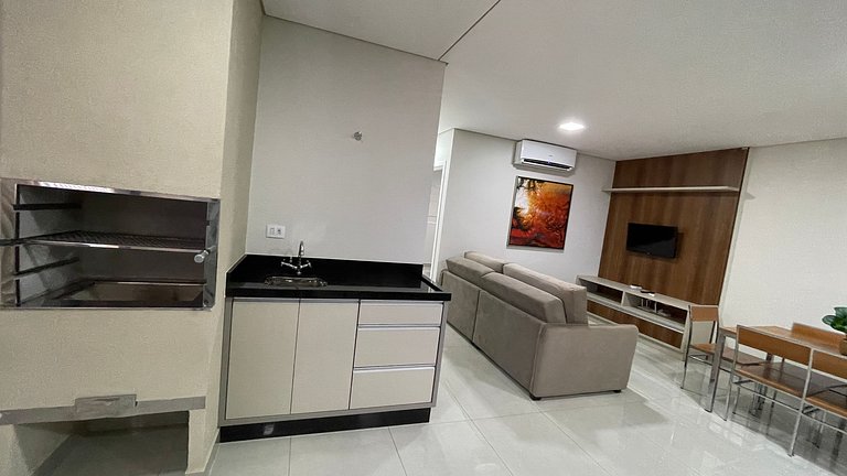 Novo e amplo apartamento a poucos passos do Shopping JL - Ce