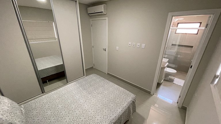 Novo e amplo apartamento a poucos passos do Shopping JL - Ce