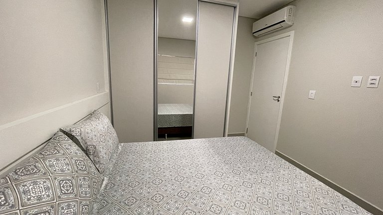 Novo e amplo apartamento a poucos passos do Shopping JL - Ce