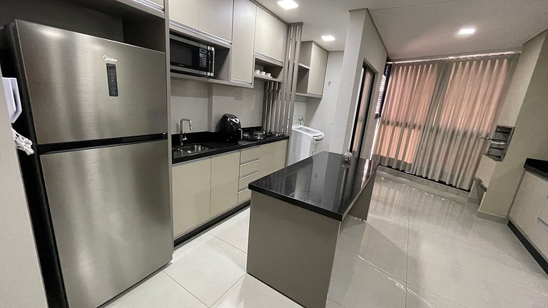 Novo e amplo apartamento a poucos passos do Shopping JL - Ce