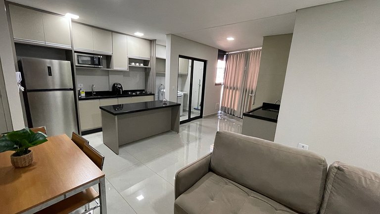 Novo e amplo apartamento a poucos passos do Shopping JL - Ce